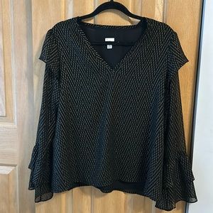 a new day | black & gold metallic v-neck blouse | size large